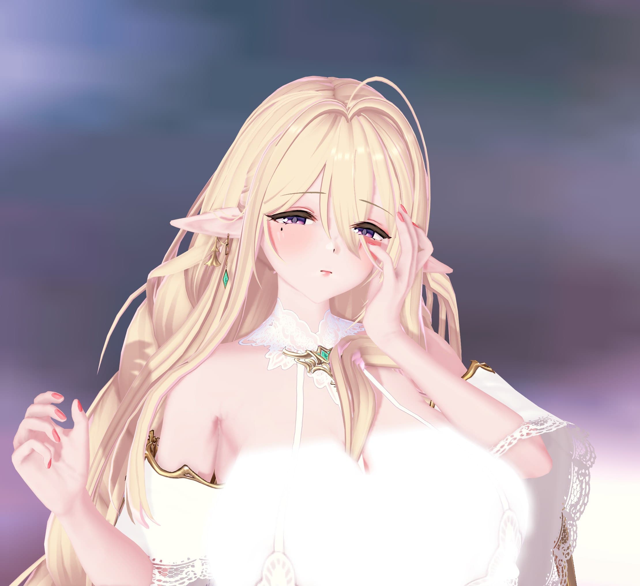 金狮，据我对立绘的观察里面应该是没穿